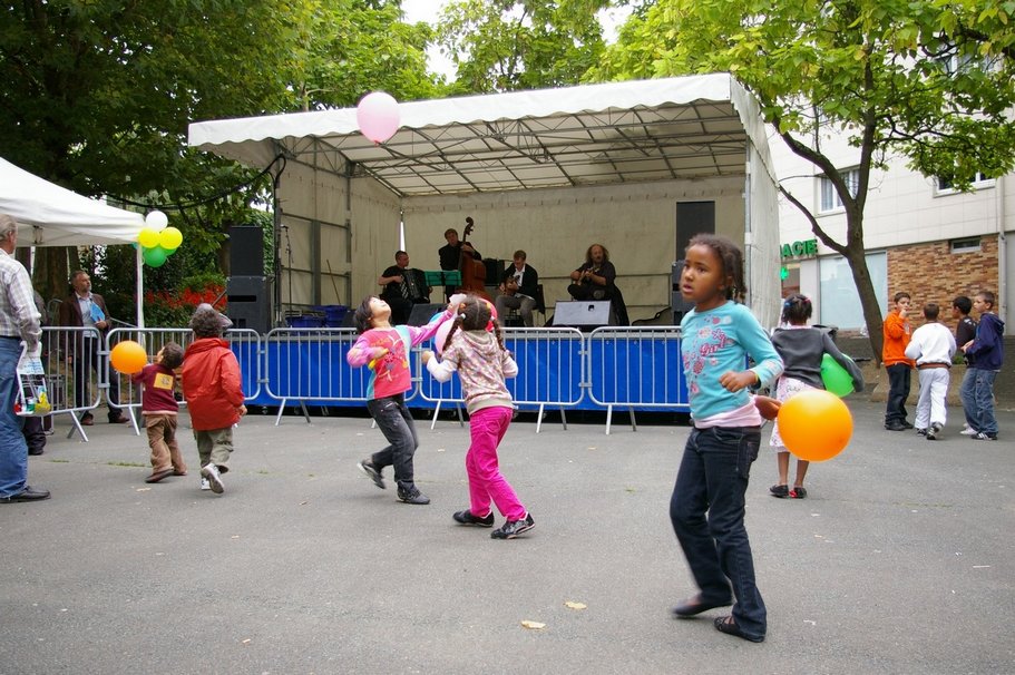 Evry 13 09 08 - Fete de quartier des champs-elysees 381.jpg